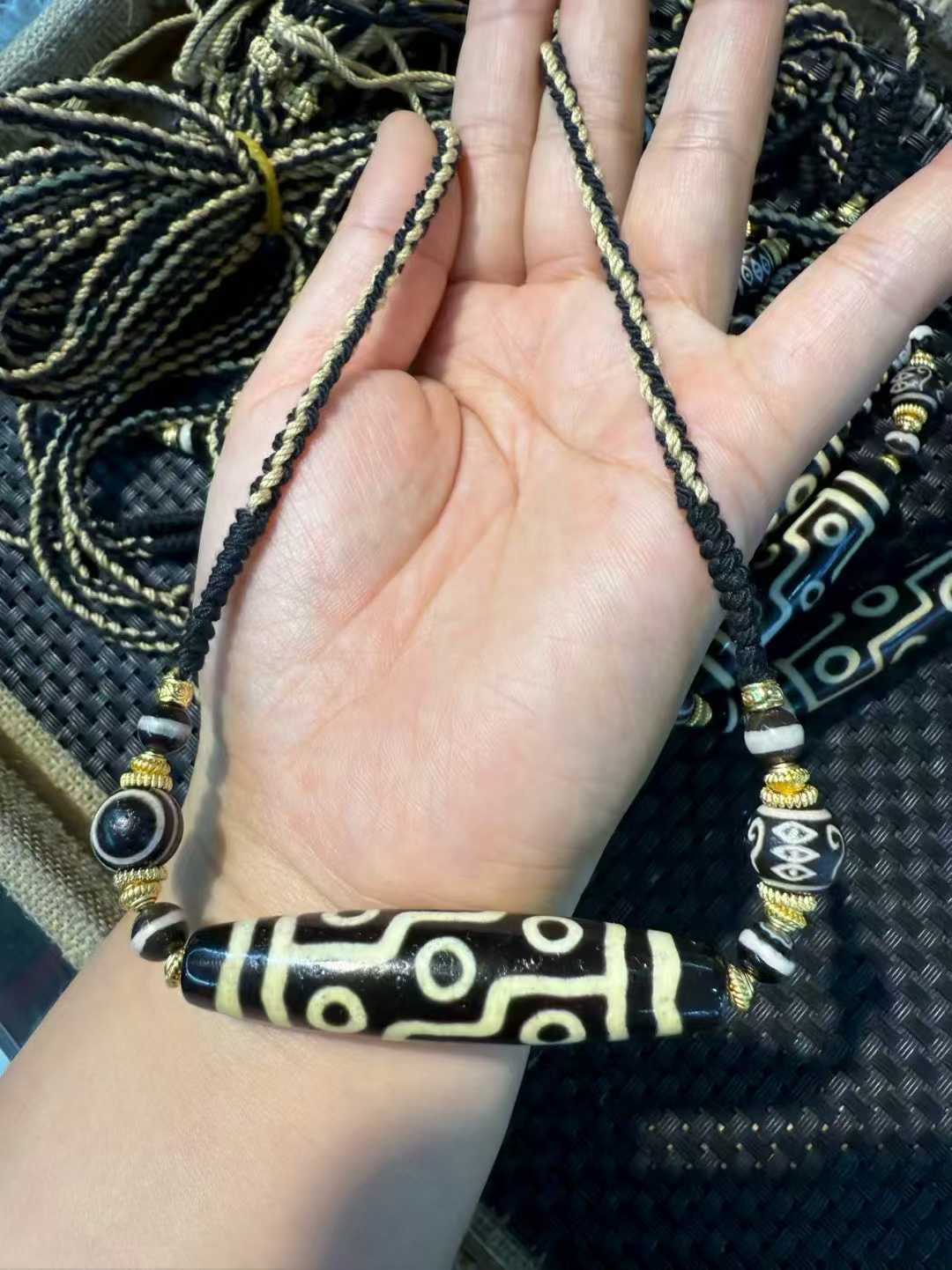 Ethnic Fashion Design - 10 pz/lotto 9 Occhi con drago