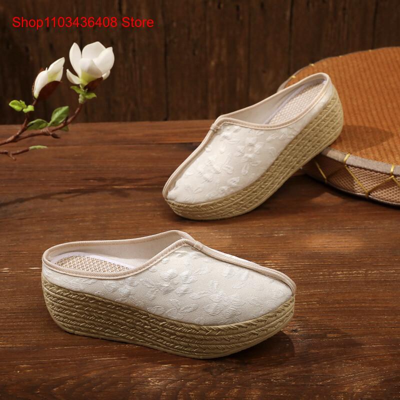 Nuove pantofole di tendenza, l - Ethnic Style recensione e prezzo